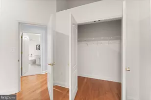 12445 Peaceful Creek Dr, Fairfax, VA 22033 - Photo 41