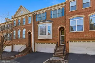 12445 Peaceful Creek Dr, Fairfax, VA 22033 - Photo 3