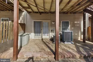 12445 Peaceful Creek Dr, Fairfax, VA 22033 - Photo 57