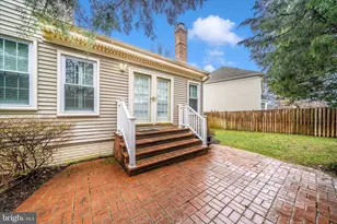 2401 Belle Haven Meadows Ct, Alexandria, VA 22306 - Photo 11