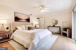 2800 Oakton Manor Ct, Oakton, VA 22124 - Photo 27