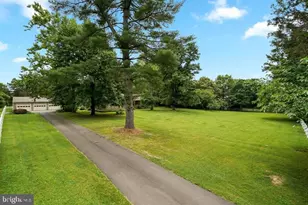 15027 Braddock, Centreville, VA 20120 - Photo 5