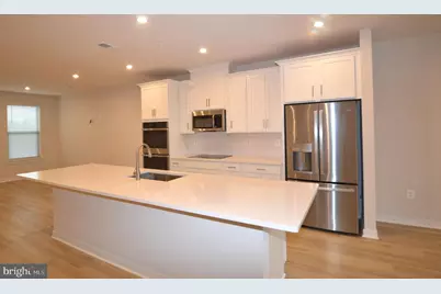 13651 Innovation Station Loop, Herndon, VA 20171 - Photo 5