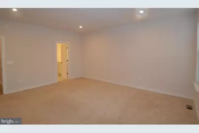 13651 Innovation Station Loop, Herndon, VA 20171 - Photo 35