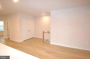 13651 Innovation Station Loop, Herndon, VA 20171 - Photo 11