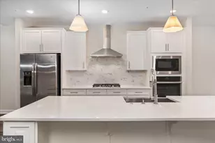 12910 Sunrise Ridge Aly, Herndon, VA 20171 - Photo 11