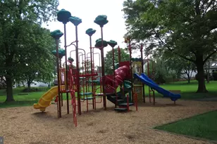 13701 Rosetree Ct, Chantilly, VA 20151 - Photo 25