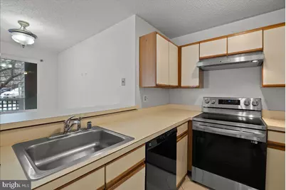 11719 Summerchase Circle, Reston, VA 20194 - Photo 11