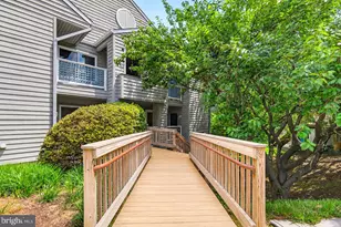 11719 Summerchase Cir, Reston, VA 20194 - Photo 3