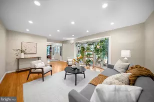 9808 Laurel St, Fairfax, VA 22032 - Photo 3