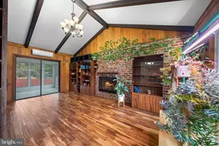 9808 Laurel St, Fairfax, VA 22032 - Photo 9