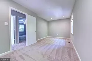 2226 Gunsmith Square, Reston, VA 20191 - Photo 31