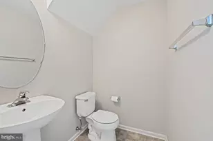 12705 Fair Crest Ct, Fairfax, VA 22033 - Photo 7