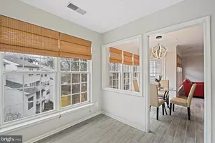 12705 Fair Crest Ct, Fairfax, VA 22033 - Photo 3