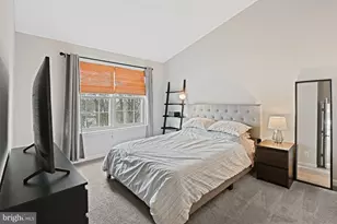 12705 Fair Crest Ct, Fairfax, VA 22033 - Photo 17