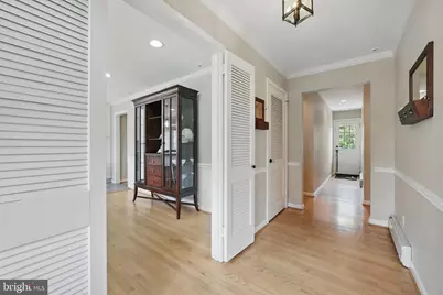 6622 Skyline Court, Alexandria, VA 22307 - Photo 5