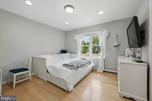 6622 Skyline Ct, Alexandria, VA 22307 - Photo 19