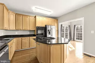 4110 Fairfax Center Creek Dr, Fairfax, VA 22030 - Photo 19