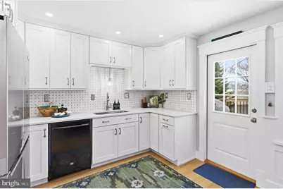 202 Glen Avenue SW, Vienna, VA 22180 - Photo 15