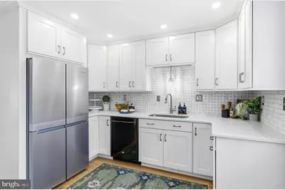 202 Glen Avenue SW, Vienna, VA 22180 - Photo 15