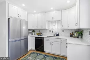 202 Glen Ave SW, Vienna, VA 22180 - Photo 15