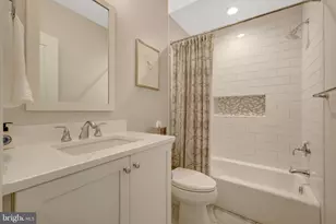732 Lawton St, McLean, VA 22101 - Photo 47