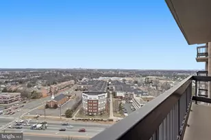 3701 S George Mason Dr, Falls Church, VA 22041 - Photo 31