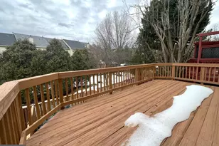 2035 Madrillon Springs Ct, Vienna, VA 22182 - Photo 19