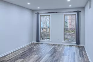 10321 Hampshire Green Ave, Fairfax, VA 22032 - Photo 9