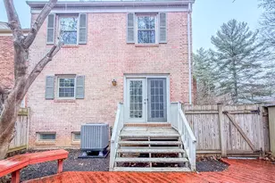 10321 Hampshire Green Ave, Fairfax, VA 22032 - Photo 45