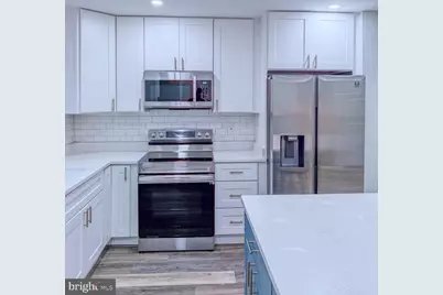 10321 Hampshire Green Avenue, Fairfax, VA 22032 - Photo 23