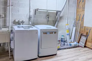 10321 Hampshire Green Ave, Fairfax, VA 22032 - Photo 43