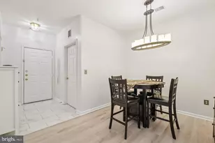 11322 Westbrook Mill Ln, Fairfax, VA 22030 - Photo 3