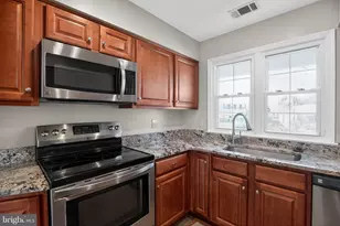 4337 Rolling Stone Way, Alexandria, VA 22306 - Photo 11