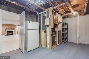 8735 Stone Hill Pl, Springfield, VA 22153 - Photo 31