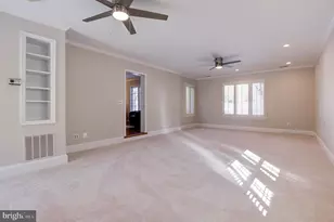 8017 Iliff Dr, Dunn Loring, VA 22027 - Photo 27