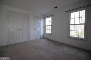 7831 Gum Springs Village Dr, Alexandria, VA 22306 - Photo 13