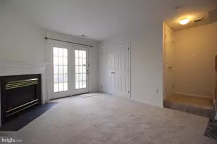 7831 Gum Springs Village Dr, Alexandria, VA 22306 - Photo 25