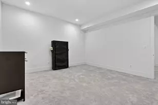 1221 Riley Preserve Ct, Great Falls, VA 22066 - Photo 73