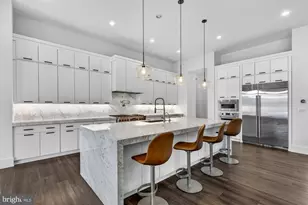 1221 Riley Preserve Ct, Great Falls, VA 22066 - Photo 3