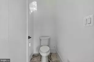 1221 Riley Preserve Ct, Great Falls, VA 22066 - Photo 35