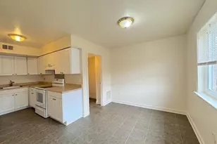 4643 Logsdon Dr, Annandale, VA 22003 - Photo 3