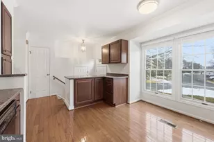 14315 Uniform Dr, Centreville, VA 20121 - Photo 5