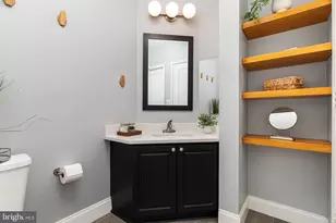 12915 Alton Square, Herndon, VA 20170 - Photo 13