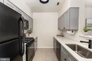 12915 Alton Square, Herndon, VA 20170 - Photo 7