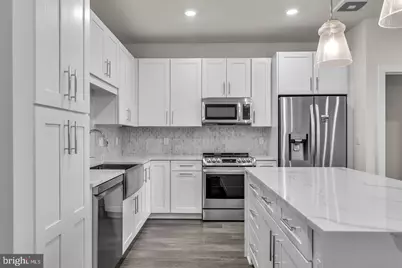 1761 Old Meadow Rd #413, McLean, VA 22102 - Photo 5