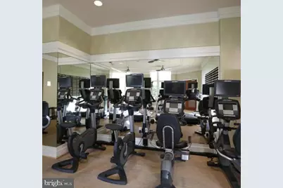 8220 Crestwood Heights Drive #1505, McLean, VA 22102 - Photo 5