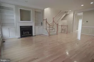 1609 Leeds Castle Dr, Vienna, VA 22182 - Photo 17