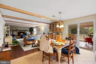 1207 Towlston Rd, Great Falls, VA 22066 - Photo 19