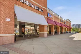 5885 Woodfield Estates Dr, Alexandria, VA 22310 - Photo 45